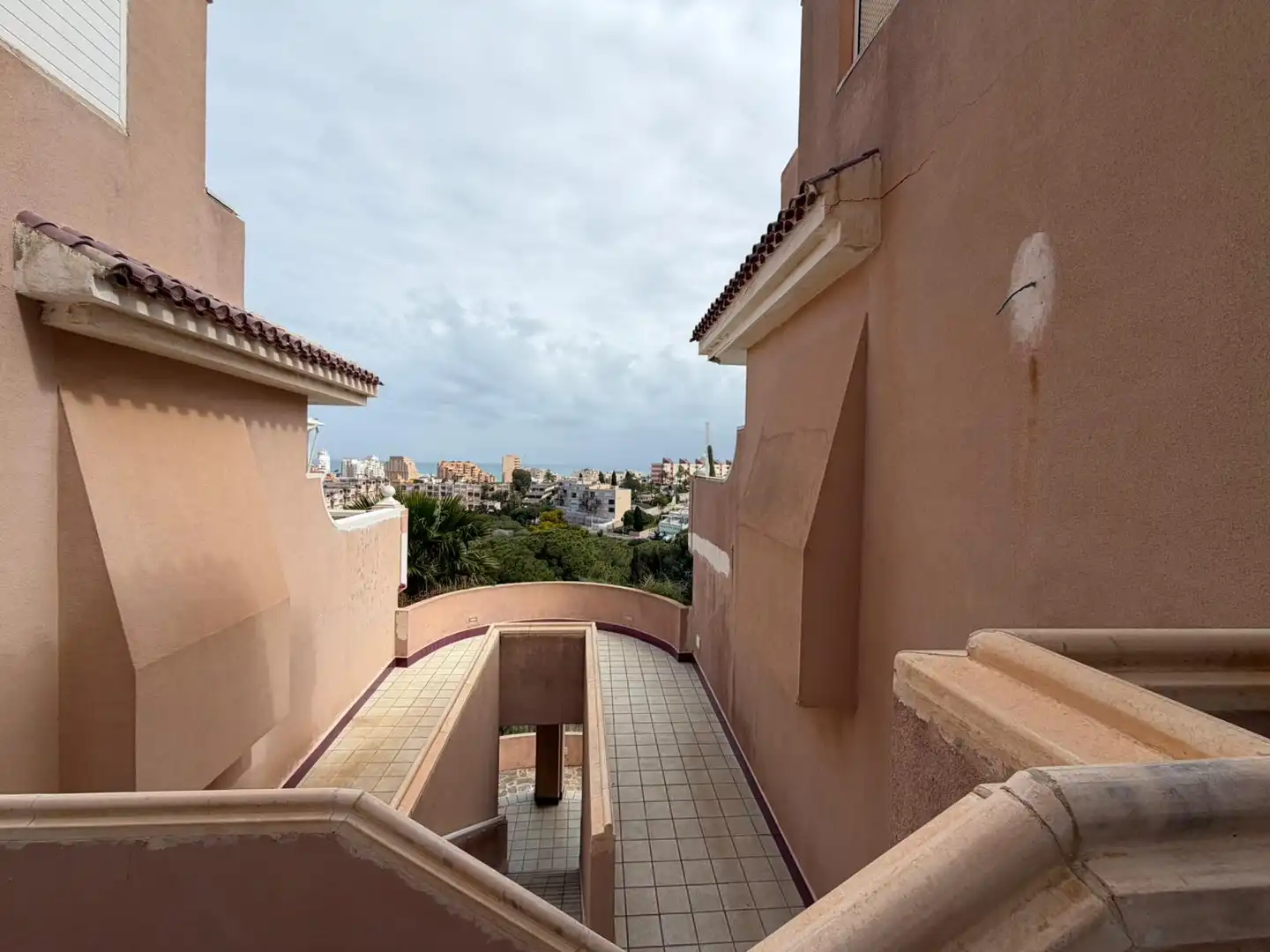 Terraza de Piso en venta en La Manga del Mar Menor con Terraza y Piscina comunitaria