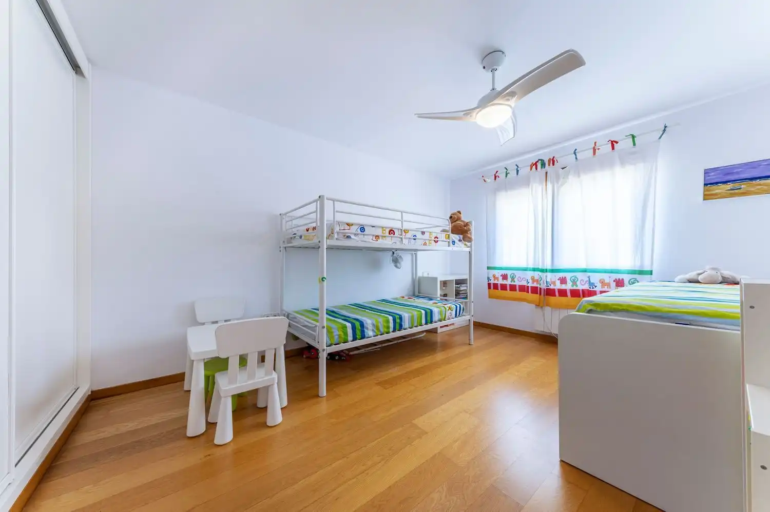 Habitación de Casa o chalet en venta en Villajoyosa / La Vila Joiosa con Jardín privado, Terraza y Piscina comunitaria