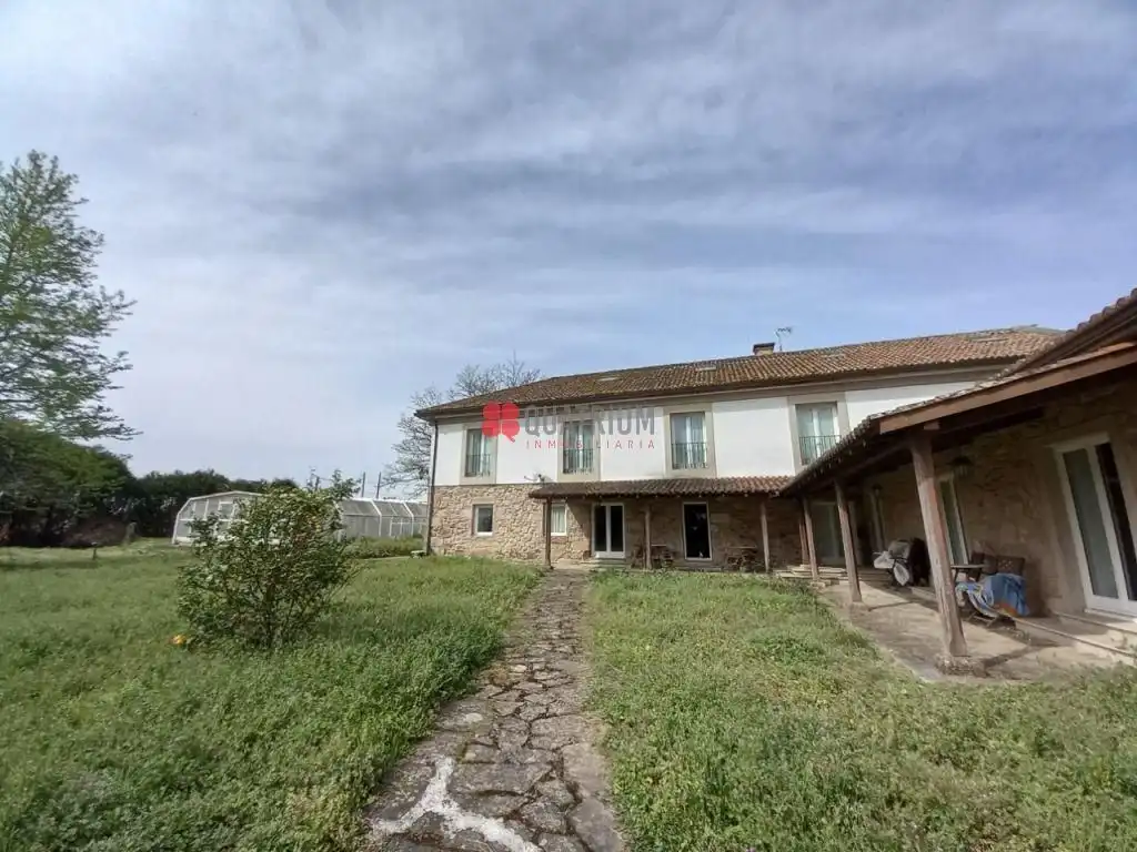 Casa amb piscina en venda a Teo, imagen 7
