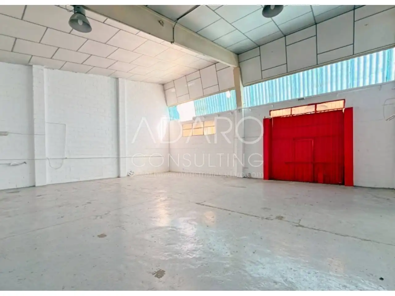 Nau industrial en venda en San Fernando de Henares amb Alarma