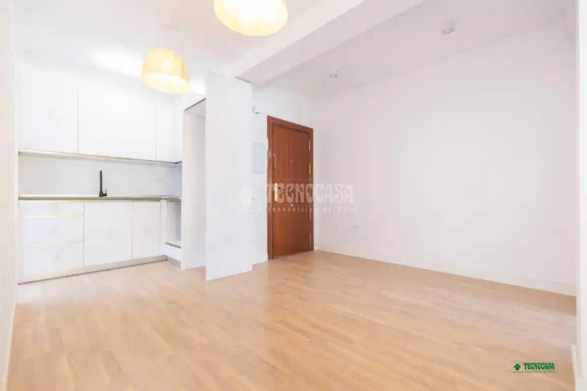 Habitación de Piso en venta en Almería