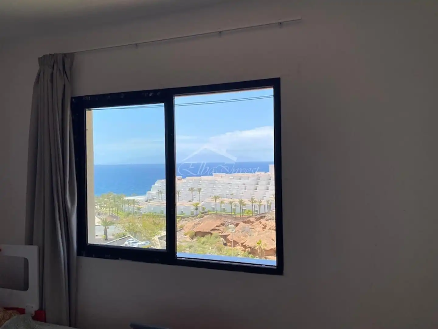 Flat for sale in Adeje  with Terrace, Swimming Pool and Furnished
