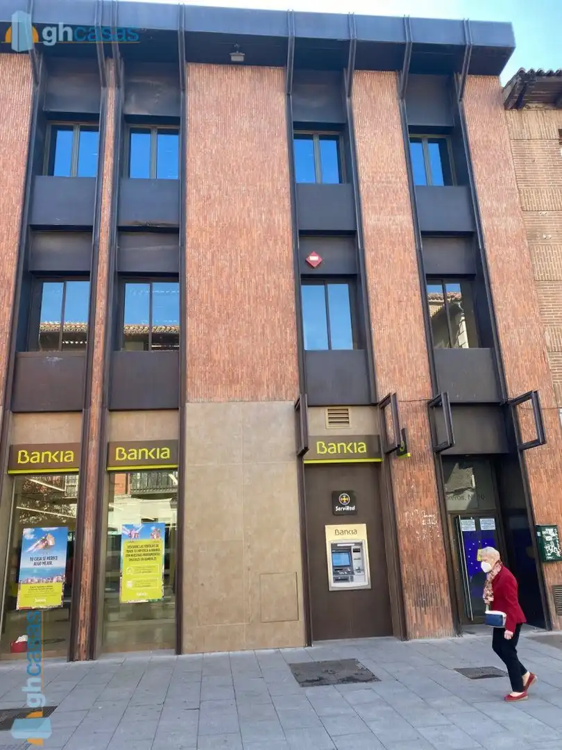 Gebäude zur Miete in Calle LIBREROS, Casco histórico