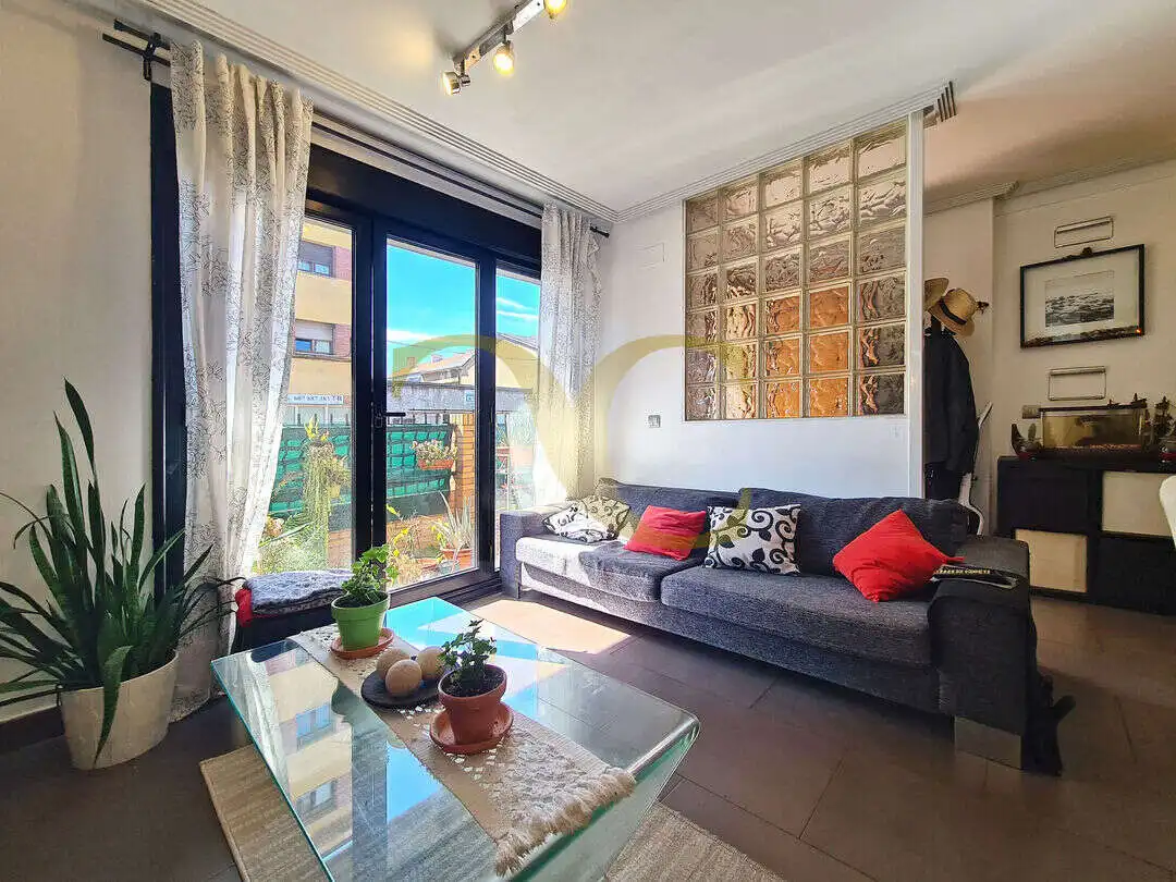 Sala de estar de Casa adosada en venta en Gijón  con Calefacción, Jardín privado y Terraza