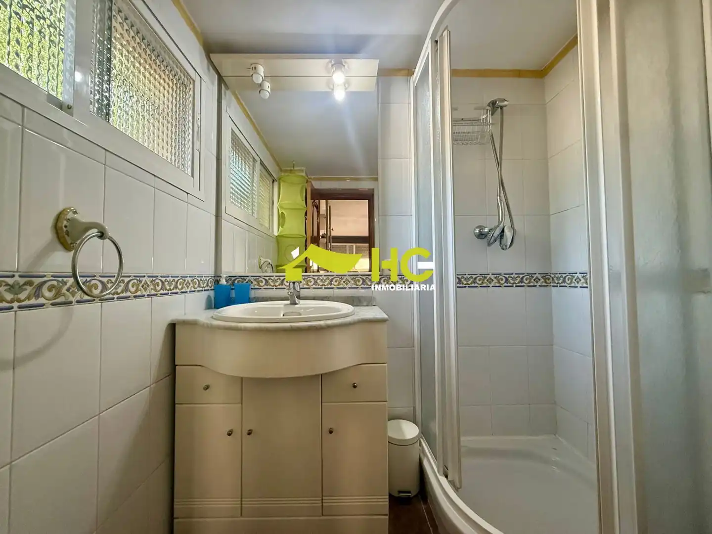 Baño de Estudio de alquiler en Villaviciosa de Odón con Calefacción, Amueblado y Piscina comunitaria