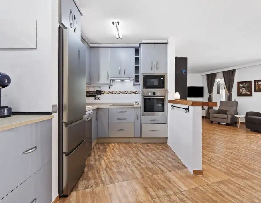 Cocina de Piso en venta en Fuengirola con Amueblado, Horno y Lavadora