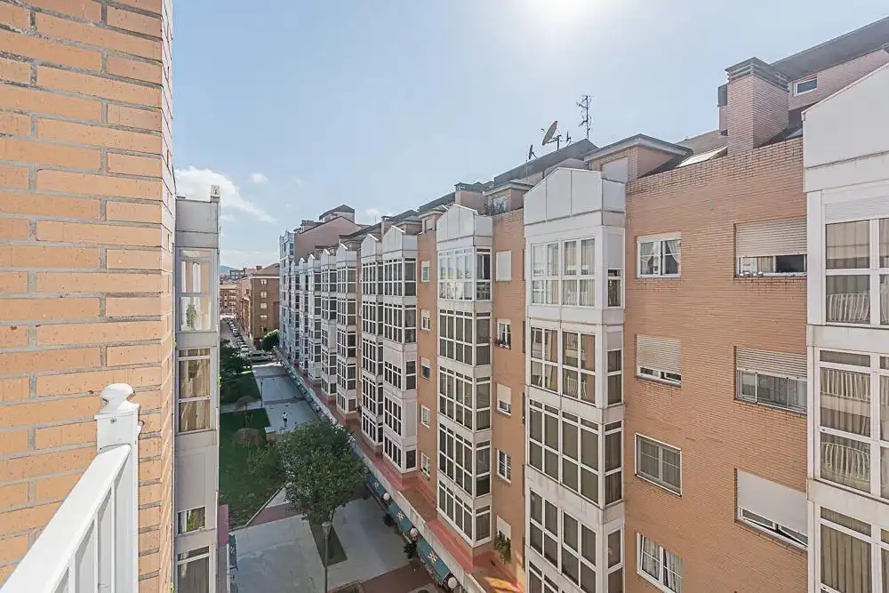 Mini appartamento con ascensore in vendita a Llano, imagen 6