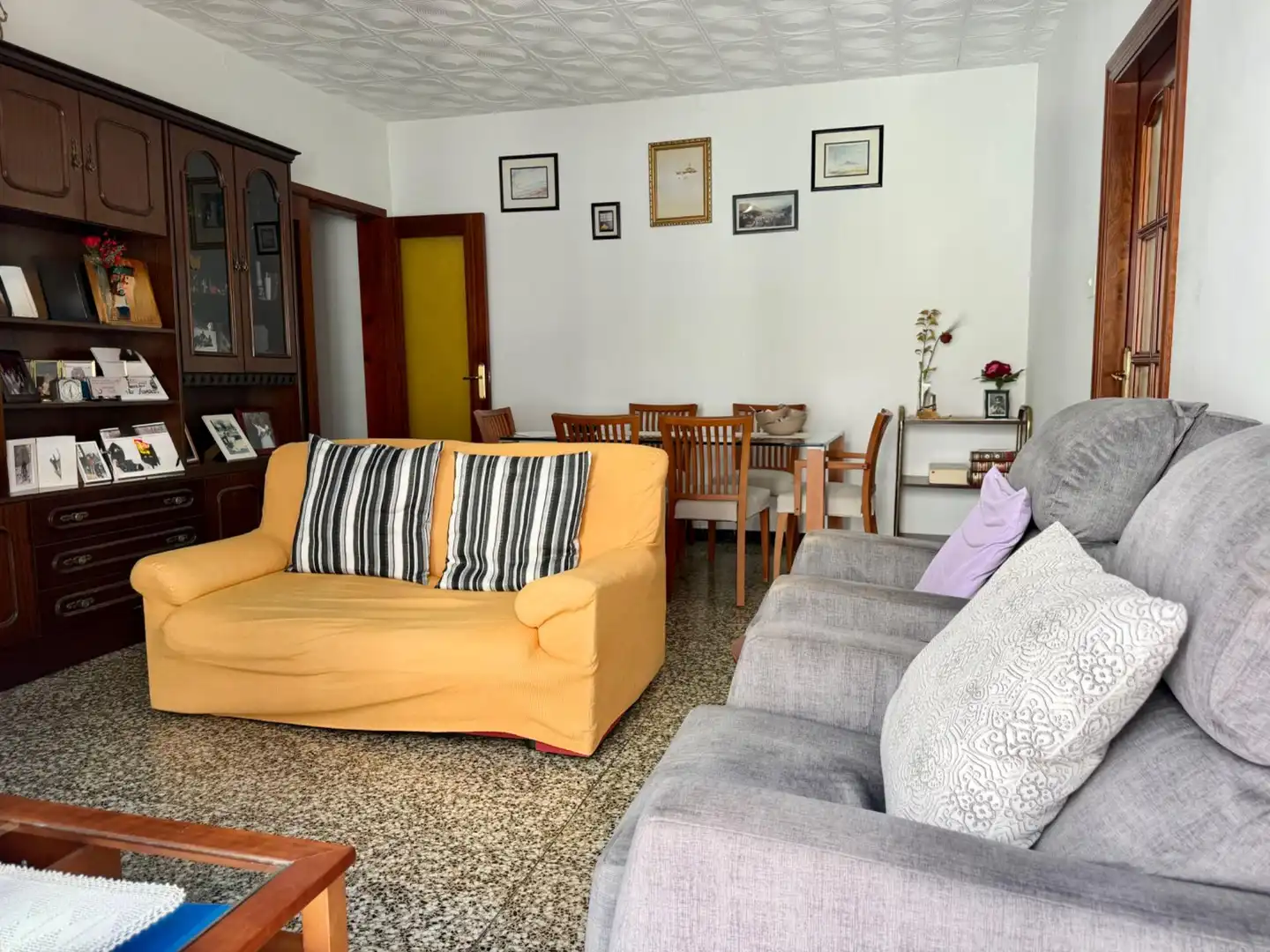 Sala d'estar de Planta baixa en venda en Mataró amb Aire condicionat, Terrassa i Balcó