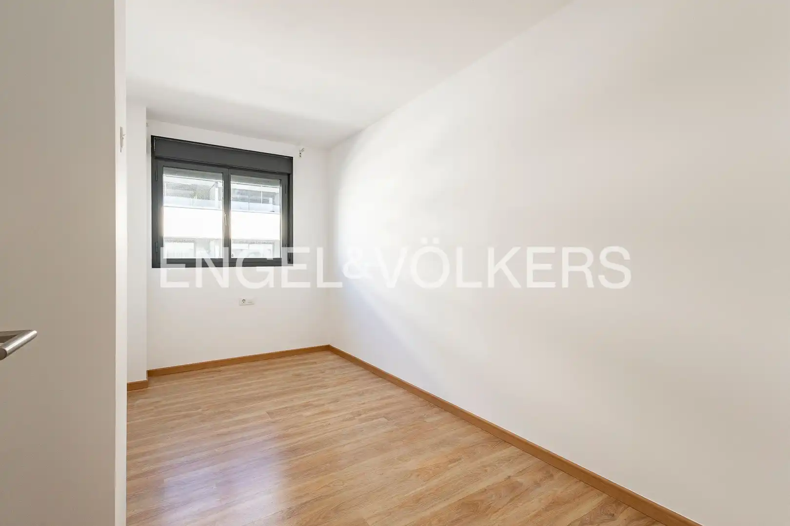Habitación de Piso en venta en Sant Just Desvern con Aire acondicionado, Calefacción y Jardín privado