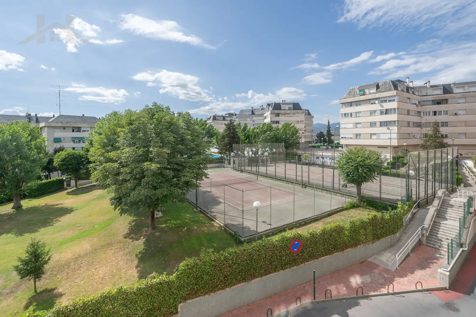 Exterior view of Flat for sale in Collado Villalba  with Air Conditioner, Heating and Terrace