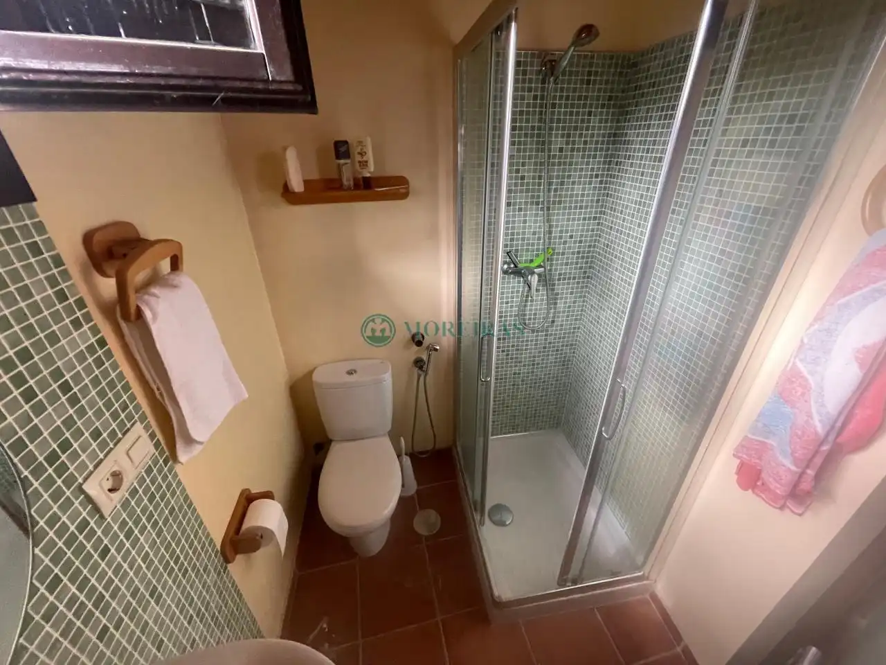 Bathroom of Houses for sale in Ourense Capital   with Heating and Private garden