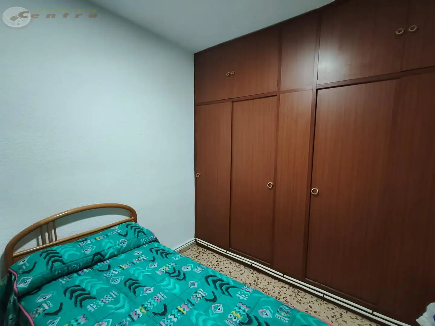 Habitación de Piso para compartir en Albacete con Calefacción, Amueblado y Balcón