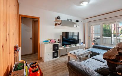 Sala d'estar de Pis en venda en Sant Andreu de la Barca amb Balcó