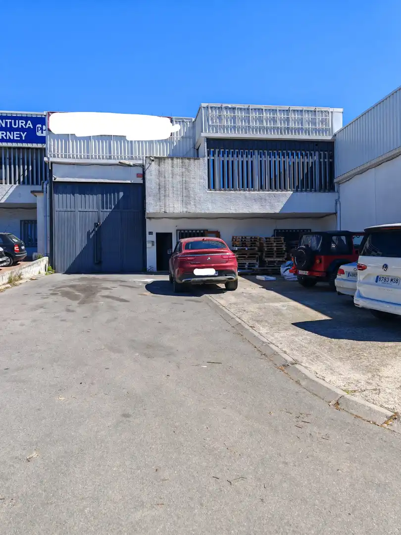 Nave industrial en venta en de les Alegries, Mas Romeu