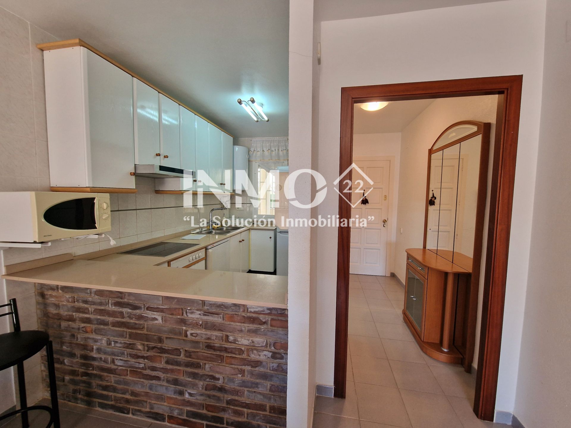 Cuina de Apartament en venda en Cambrils amb Calefacció, Terrassa i Moblat