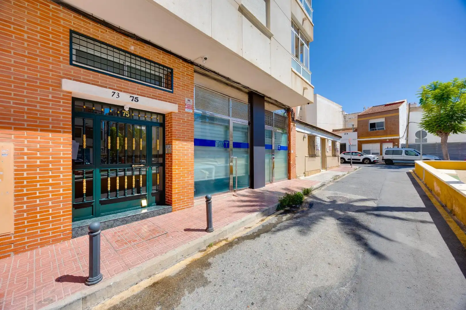Vista exterior de Apartament en venda en Torrevieja amb Aire condicionat, Terrassa i Moblat