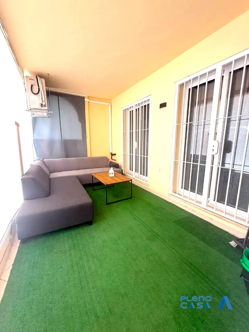 Terrassa de Pis de lloguer en Benalmádena amb Aire condicionat, Terrassa i Moblat