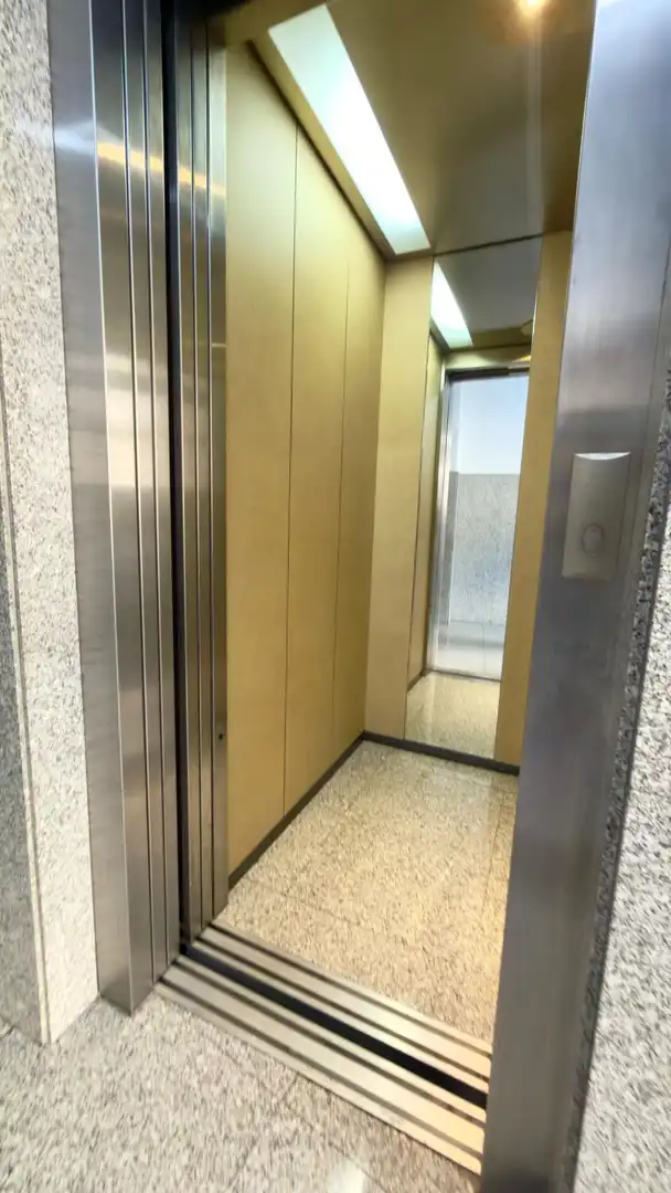 Pis amb ascensor en venda a Calle DIEGO SARMIENTO ACUÑA, imagen 35