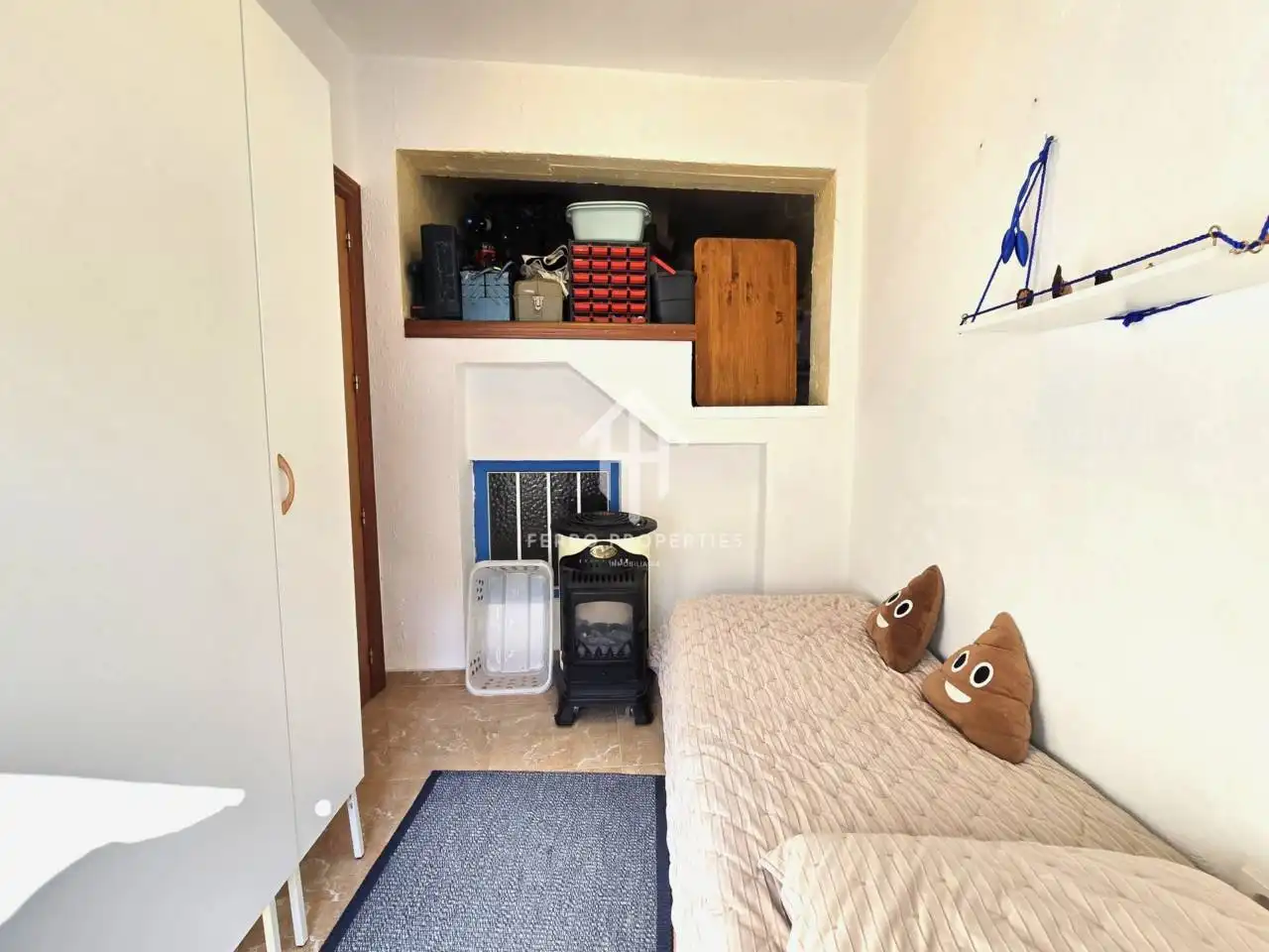 Flat for sale in Loja  with Air Conditioner, Heating and Furnished