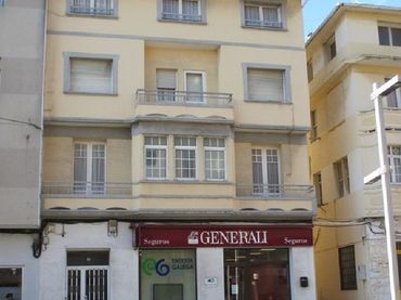 Wohngebäude zum Verkauf in Avenida de Arcadio Pardiñas