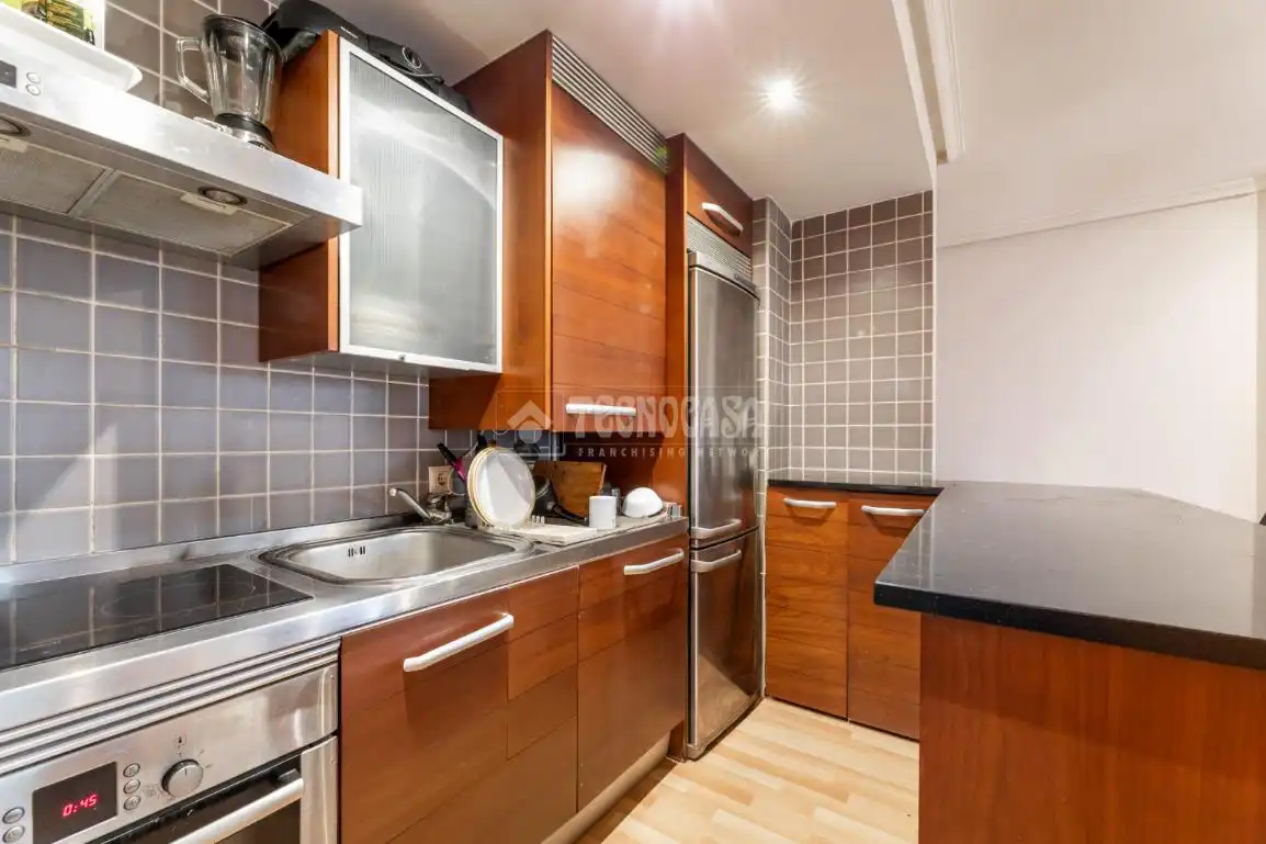 Cocina de Piso en venta en Las Rozas de Madrid con Calefacción y Terraza