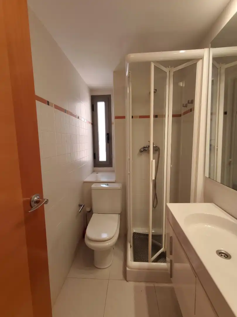 Flat for rent in Carrer Manuel de Falla, Nou Eixample Sud