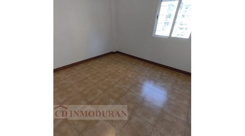 Foto 3 de Piso en venta en Calle Serpentina, Colonia Requena, Alicante / Alacant