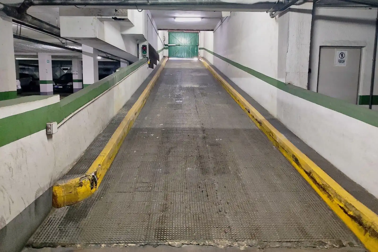 Parking of Garage for sale in Valencia