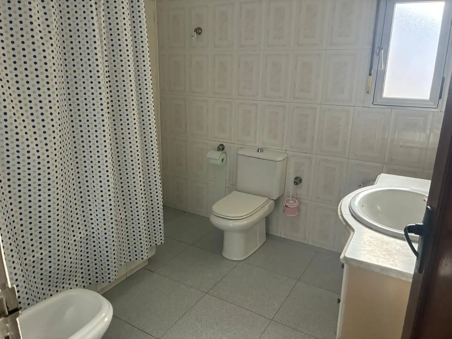 Bathroom of Houses for sale in Piornal  with Furnished