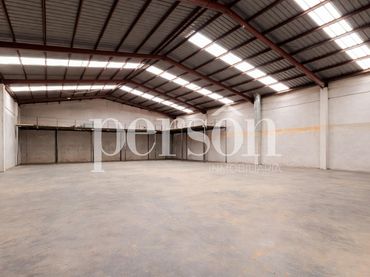 Nau industrial en venda a El Carmen