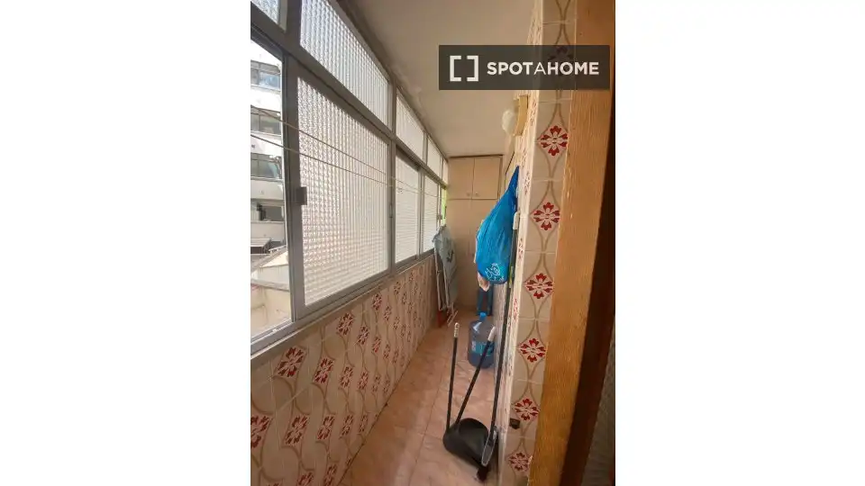 Bedroom of Flat for share in  Palma de Mallorca  with Air Conditioner, Terrace and Furnished