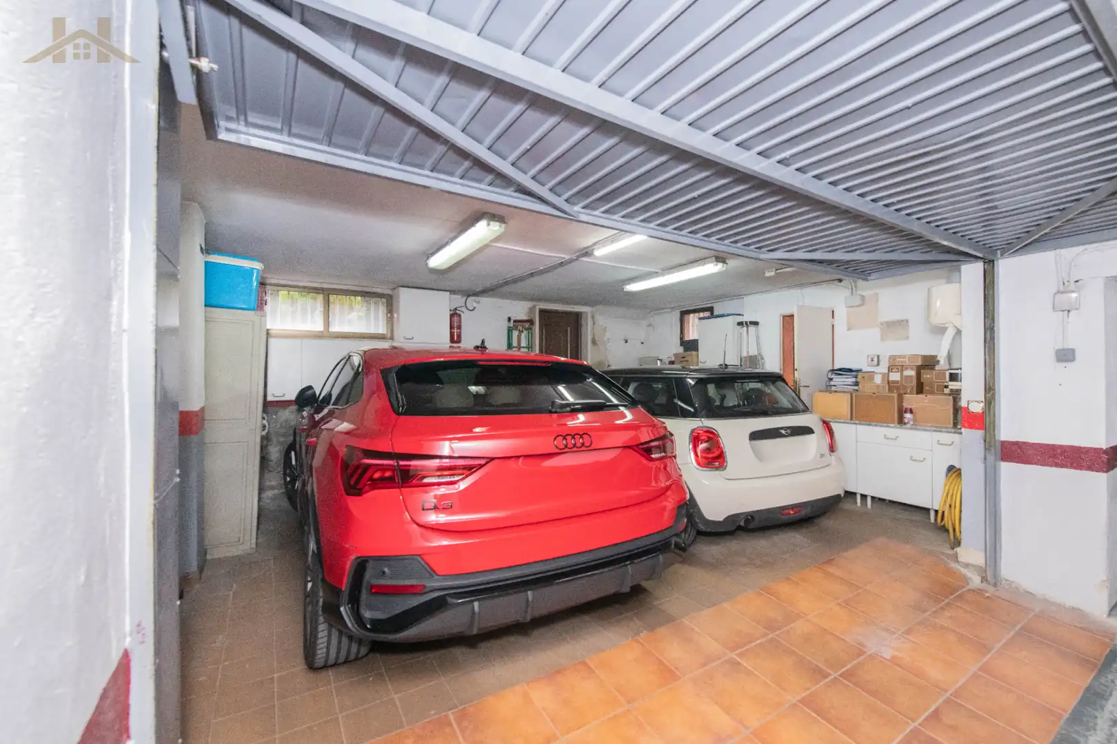 Parking of Houses for sale in Móstoles  with Air Conditioner, Heating and Private garden