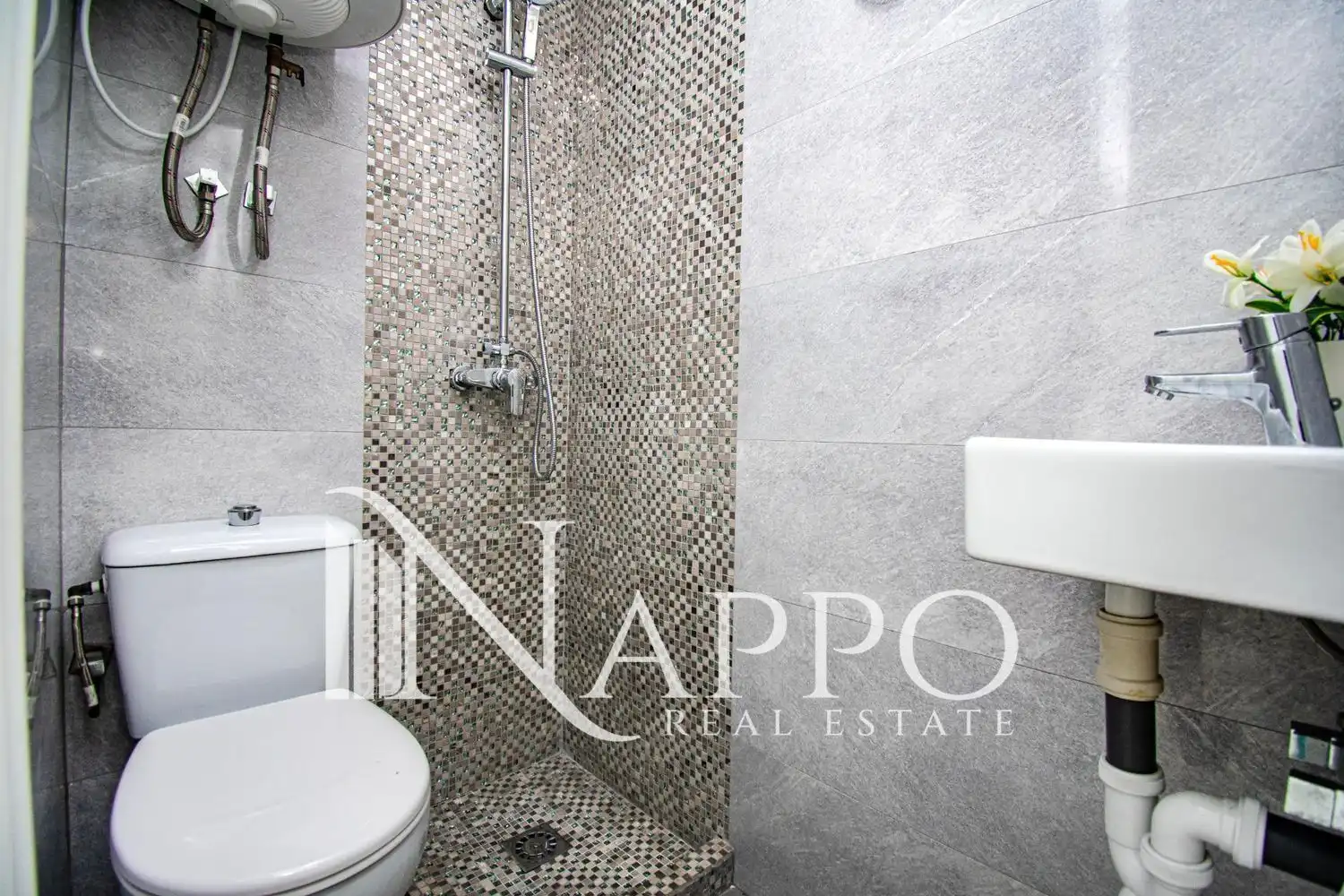 Bathroom of Flat for sale in  Palma de Mallorca  with Air Conditioner, Heating and Terrace