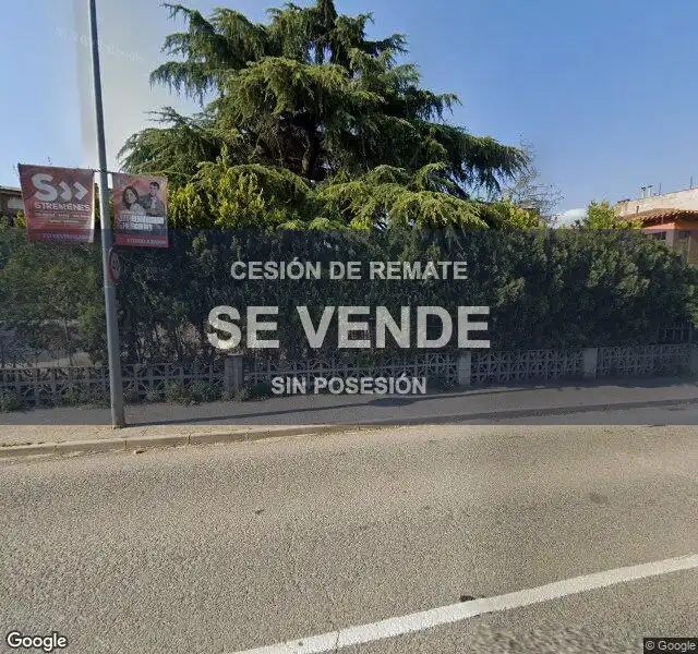 Vista exterior de Local en venda en Girona Capital