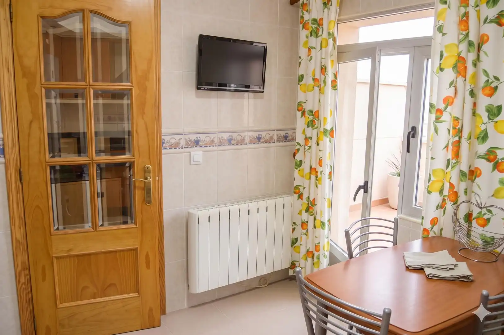Comedor de Piso en venta en Sierra de Fuentes con Balcón
