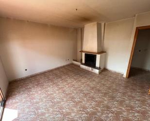 Living room of Flat for sale in Candeleda  with Terrace