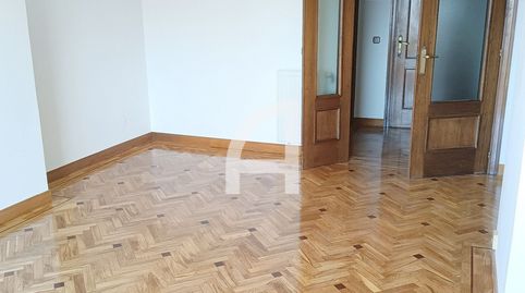 Photo 3 of Flat for rent in Federico Moreno Torroba, Adelfas, Madrid Capital