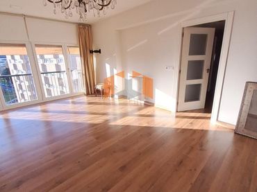Piso con ascensor en venta en Zona Fernández Ladreda