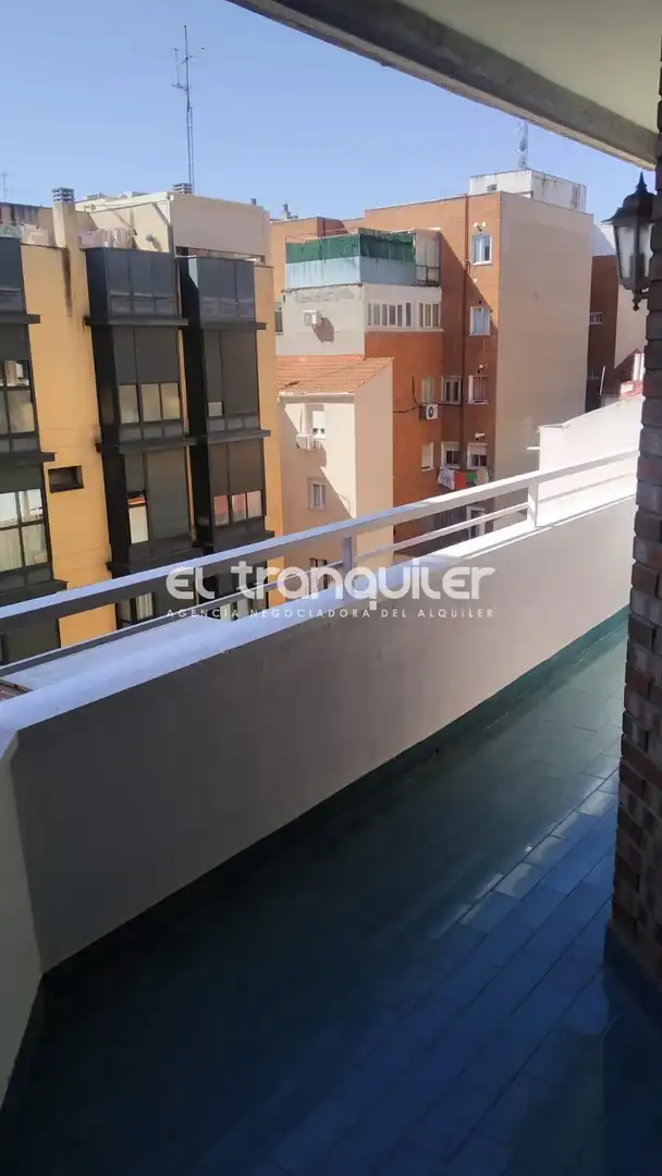 Balcony of Flat for sale in Madrid  with Parquet flooring and Terrace