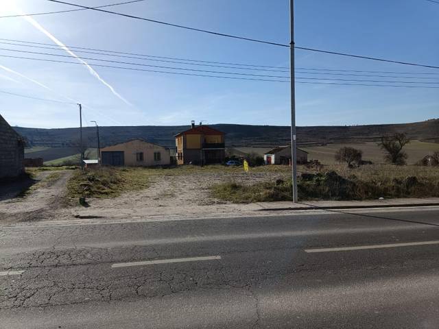 Terreno residencial en Venta en Calle Carretera Abajo en San Cristóbal de Cuéllar