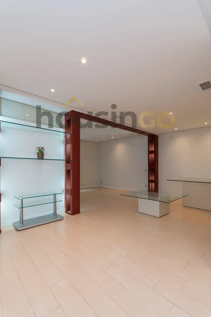 Sala de estar de Piso en venta en Madrid con Aire acondicionado, Calefacción y Amueblado