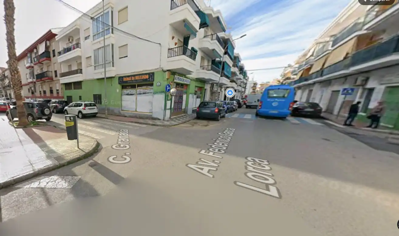 Local comercial en venda a Avenida Federico García Lorca 27, imagen 2