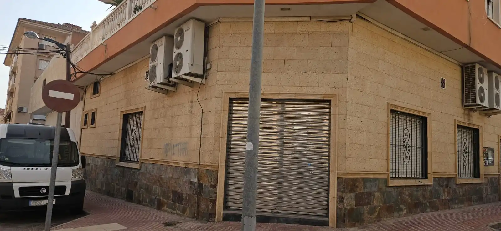 Local comercial en venda a C/ San Martín de Porres