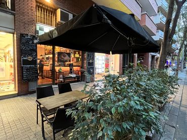 Local comercial en traspaso en Carrer de Viladomat