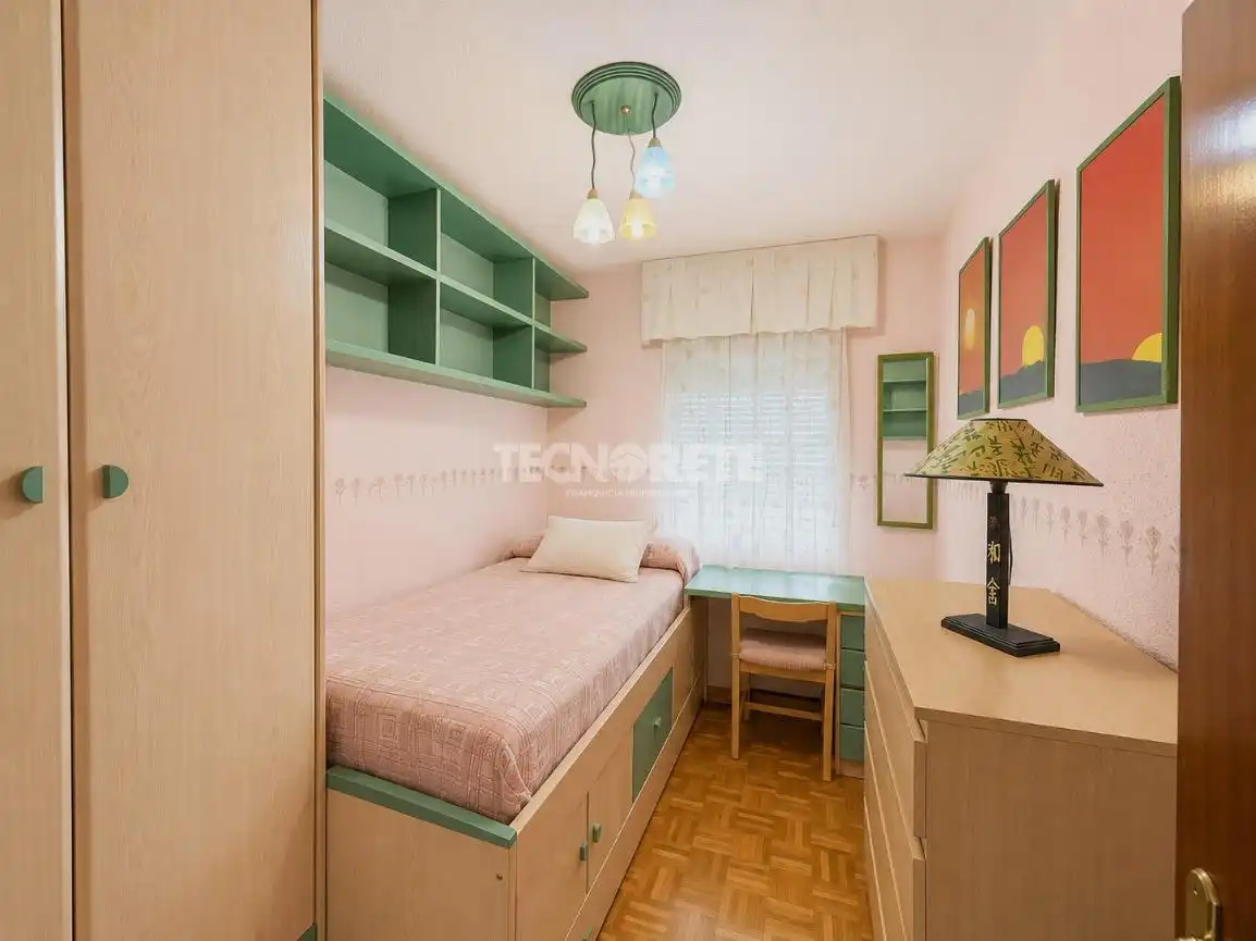 Habitación de Piso en venta en Madrid
