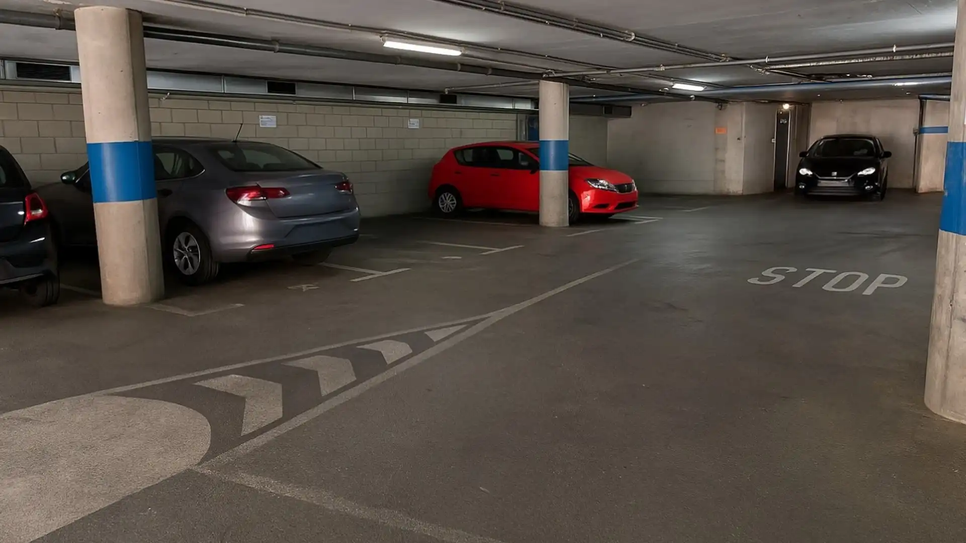 Aparcament de Garatge de lloguer en Sant Cugat del Vallès amb Alarma