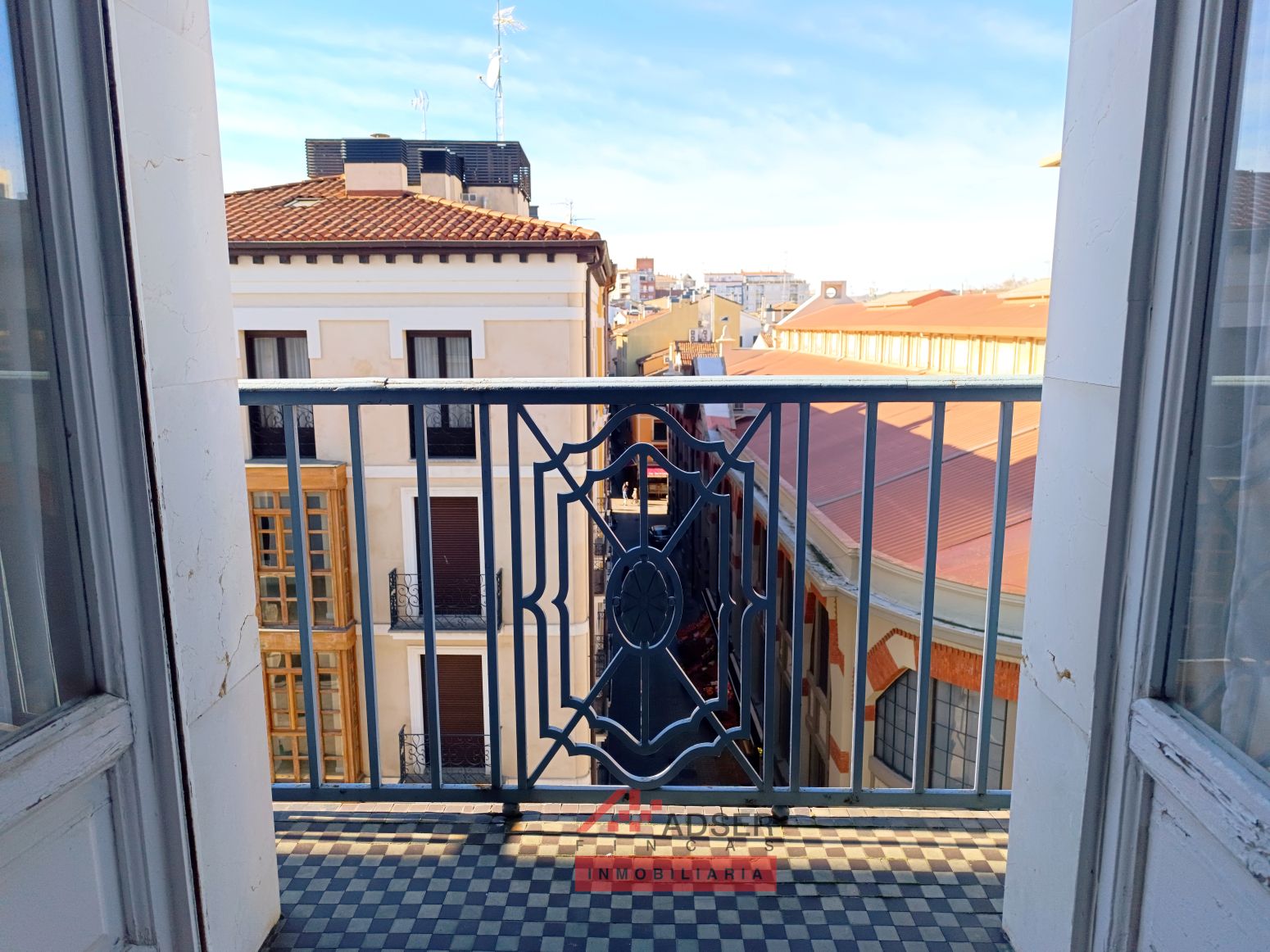 Balcony of Flat for sale in  Logroño  with Heating, Storage room and Balcony
