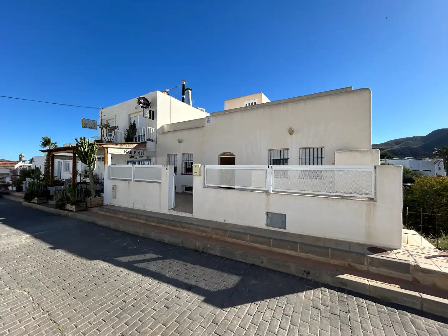 Vista exterior de Casa o xalet en venda en Níjar amb Moblat i Alarma