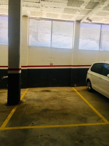 Garaje en Venta en Carrer Casanova en Corbera de Llobregat