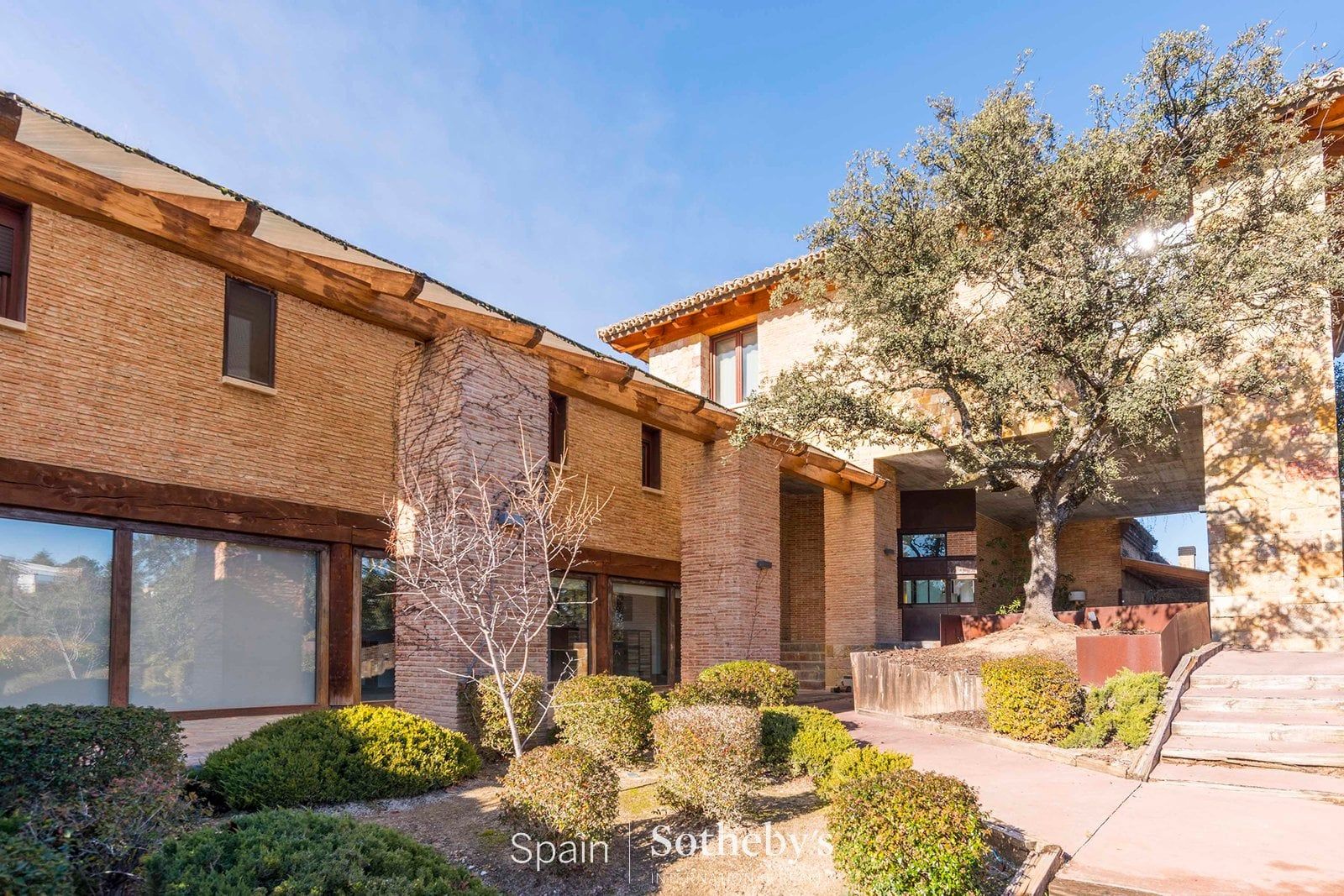 Vista exterior de Casa o chalet en venta en Algete con Aire acondicionado, Calefacción y Jardín privado